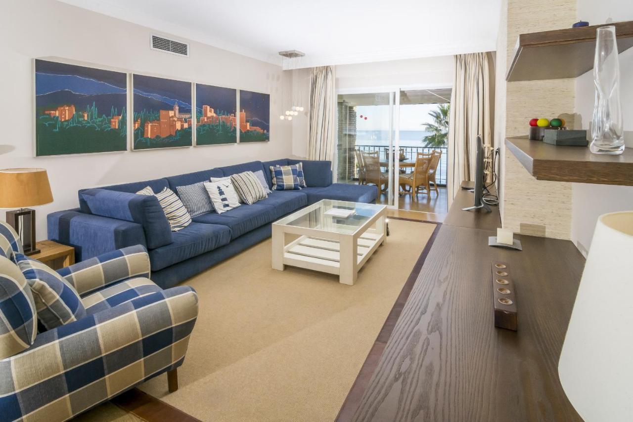 Hb - Comfortable Beachfront Holiday Apartment Εστεπόνα Εξωτερικό φωτογραφία